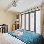 Residence Sacree Coeur By Studio Prestige